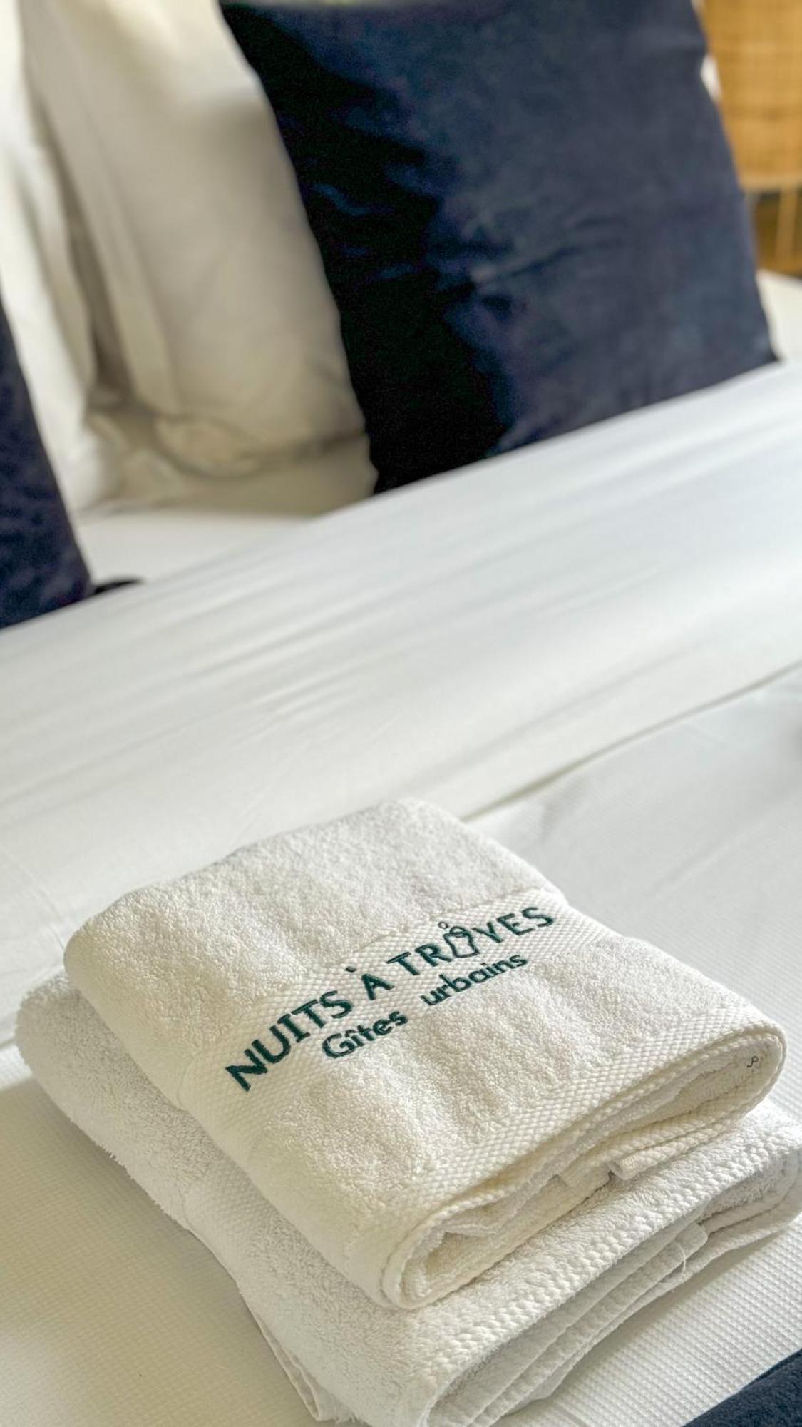 Hospice St Nicolas Troyes Ngoại thất bức ảnh